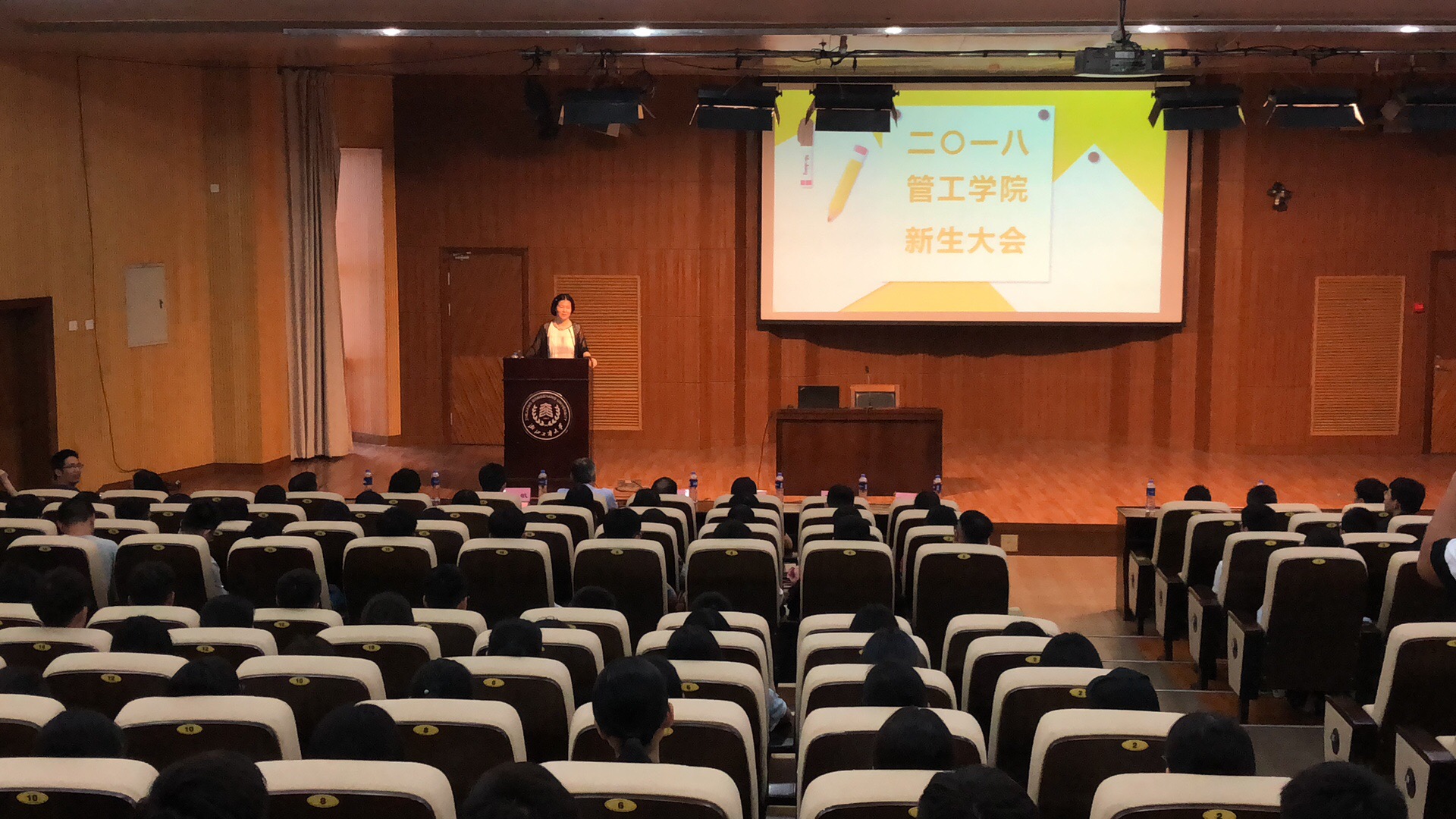 1536548908798087839.jpg 1536548908798087839.jpg